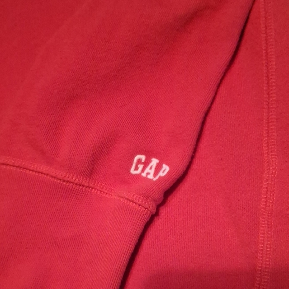 GAP Bold Red Crewneck Sweatshirt - Picture 4 of 5